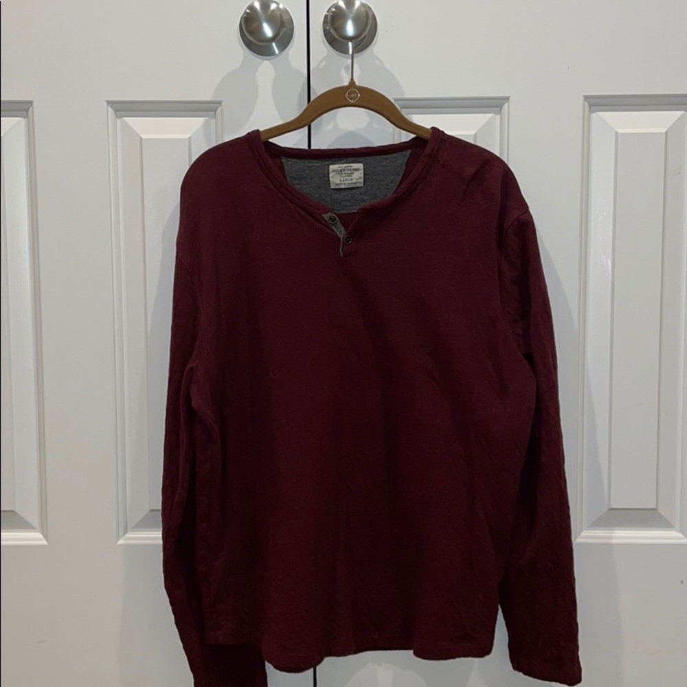 Men’s casual shirt